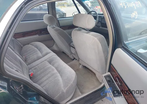 1998 Buick Lesabre Custom z USA, uszkodzony, nr VIN 1G4HP52K3WH477912